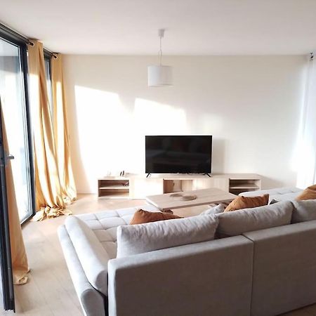 Beautiful 2Br/2Bar Apartement In European District บรัสเซลส์ ภายนอก รูปภาพ