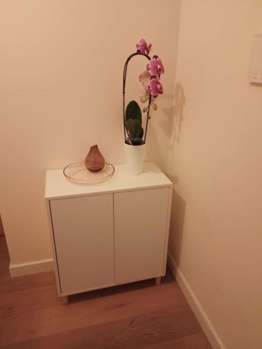 Beautiful 2Br/2Bar Apartement In European District บรัสเซลส์ ภายนอก รูปภาพ