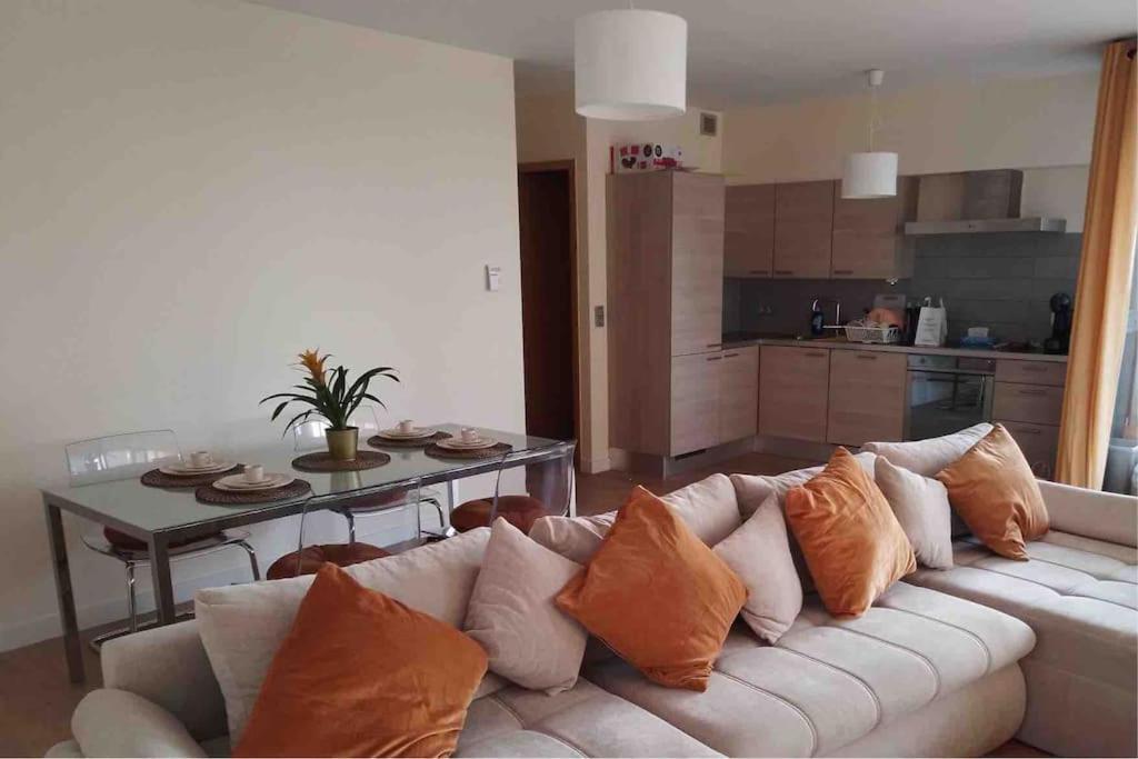 Beautiful 2Br/2Bar Apartement In European District บรัสเซลส์ ภายนอก รูปภาพ
